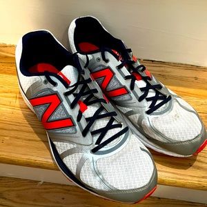 New Balance Sneakers/Running Shoes Size 13